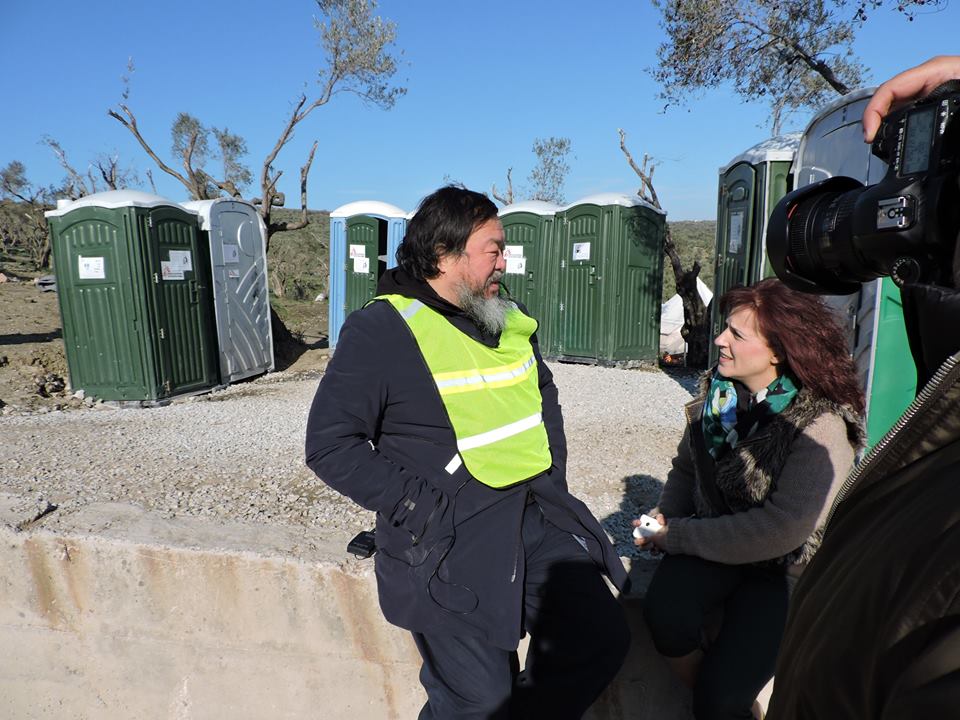 Ο ακτιβιστής στο λόφο των Αφγανών στη Μόρια .